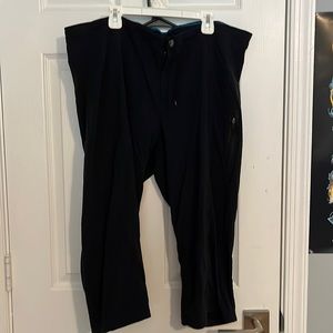Women's Columbia Capri Pants Size 16